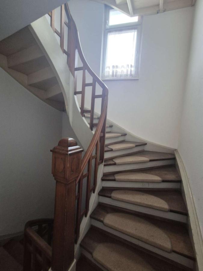 Holztreppe 