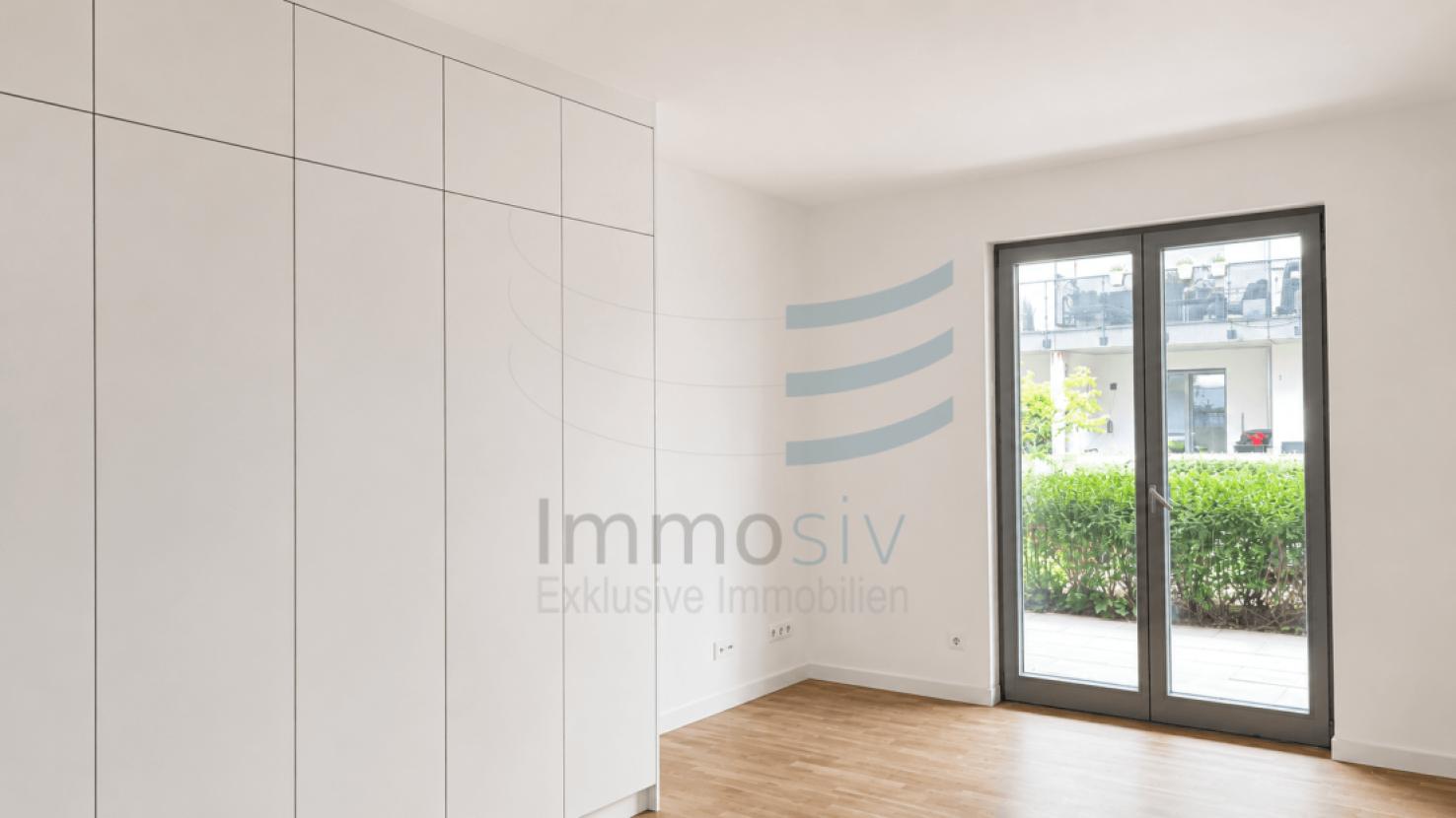 Schlafzimmer mit Einbauschrank