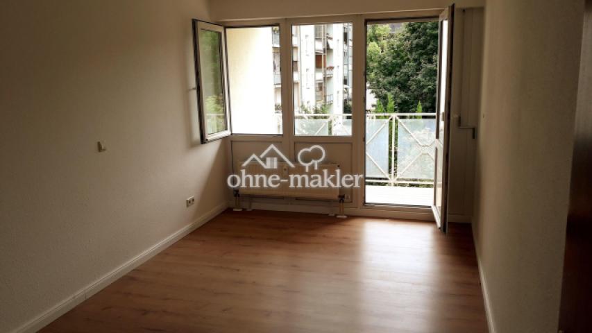 Schlafzimmer mit Balkon