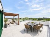 Dachterrasse (KI-möbliert)