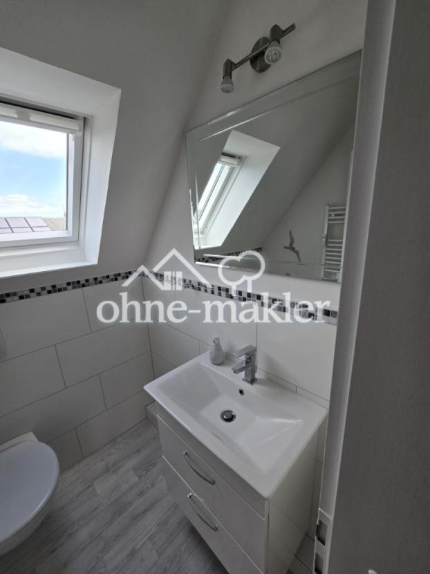 WC oben Waschbecken