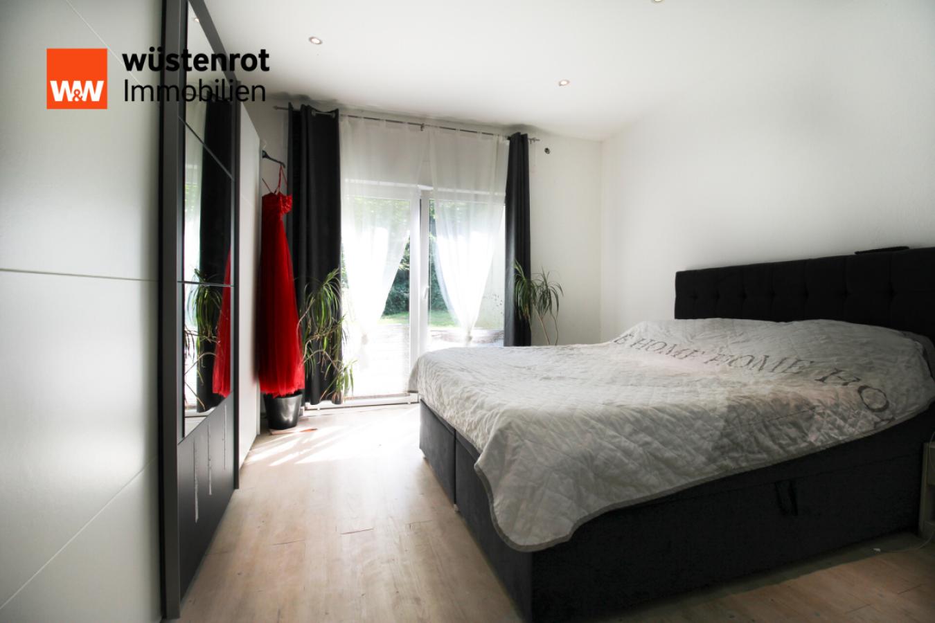 Schlafzimmer EG