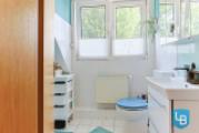 Modernes Badezimmer...
