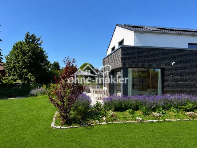 Außenansicht und Garten