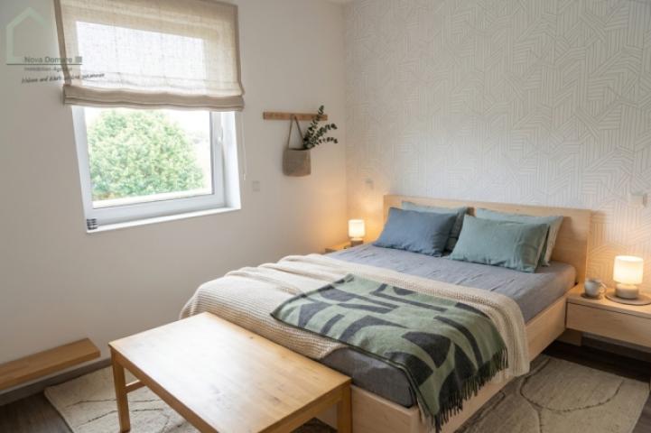Schlafen  (Virtuell möbliert) (KI-generiert) - Wohnung wird unmöbliert übergeben)