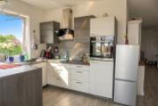 Einbauküche  (Virtuell möbliert) (KI-generiert) - Wohnung wird unmöbliert übergeben)