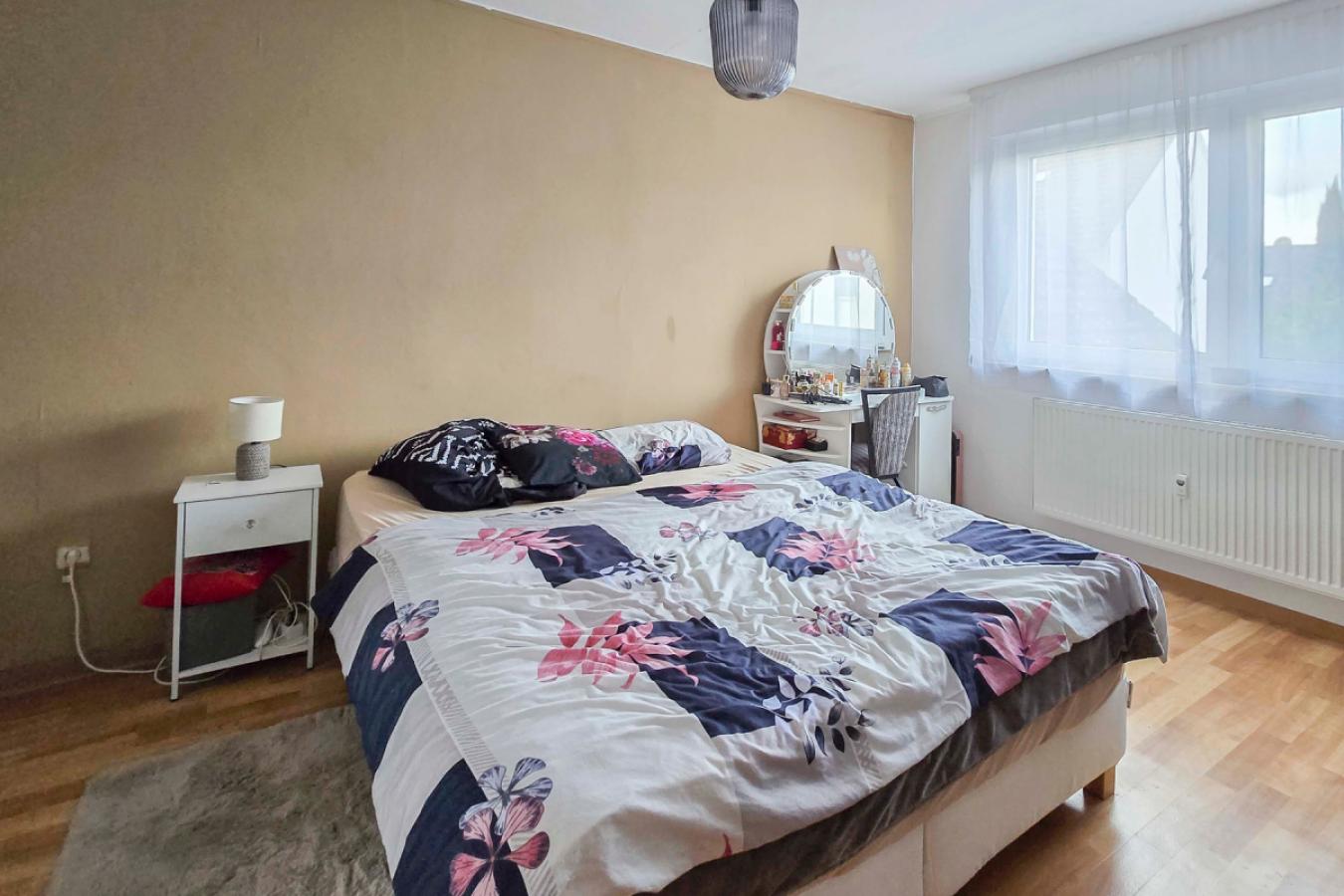Schlafzimmer Wohnung II