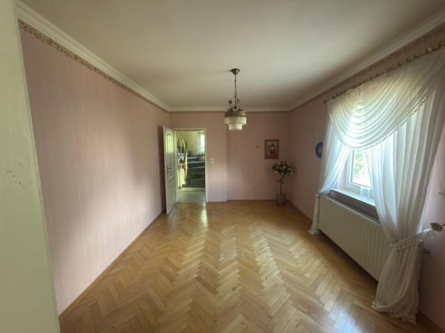 Schlafzimmer/ Büro