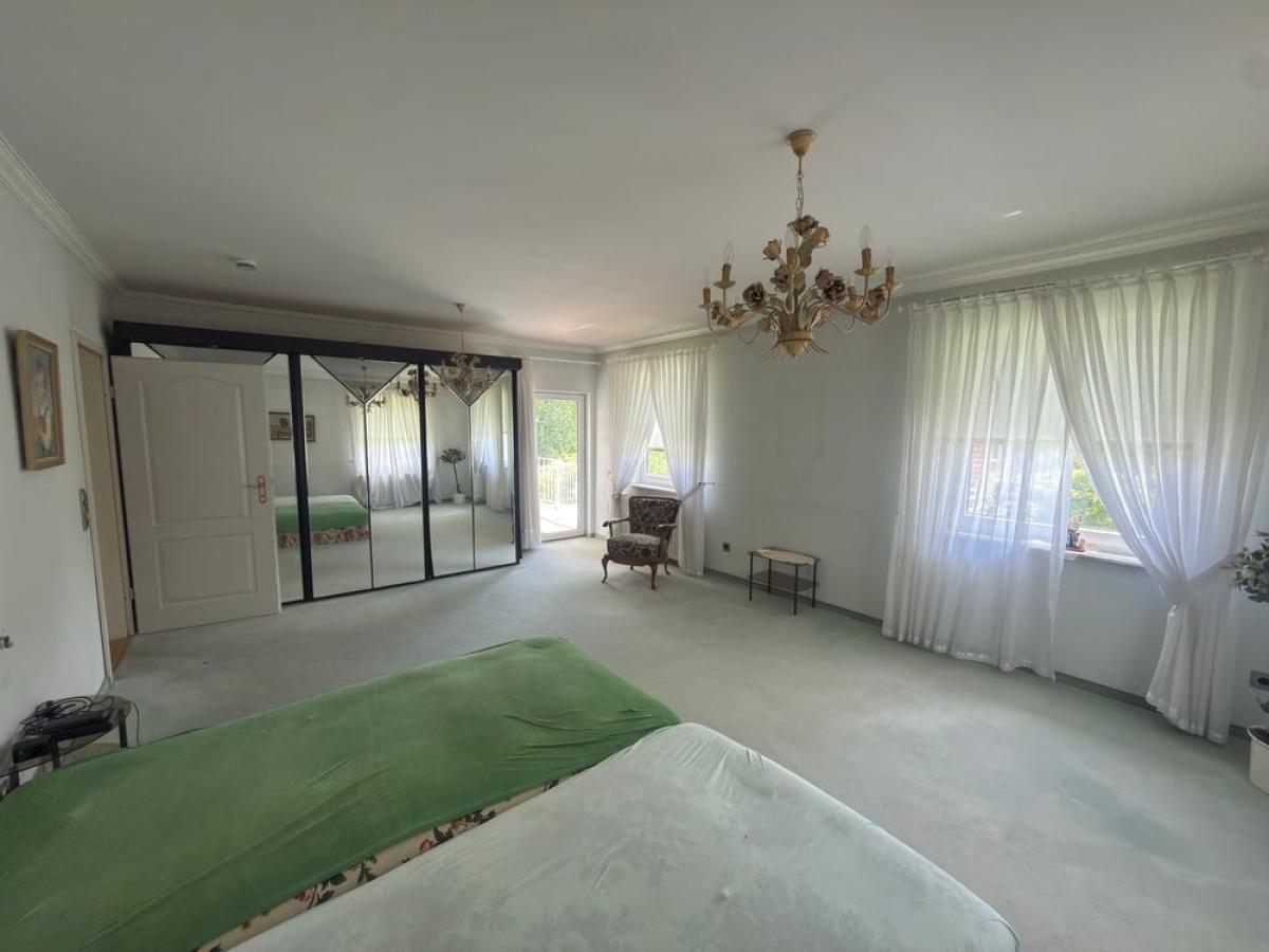 Schlafzimmer OG