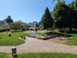 Park mit Spielplatz nebenan