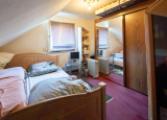 Schlafzimmer DG