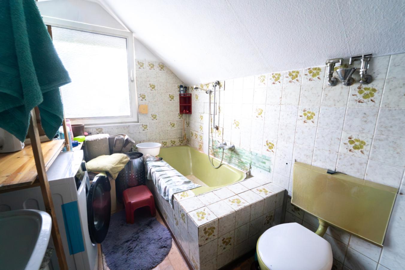 Badezimmer DG