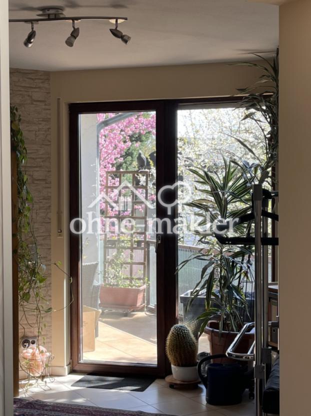 Blick auf den kleinen Balkon