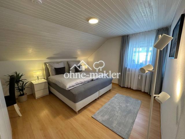 Schlafzimmer 1