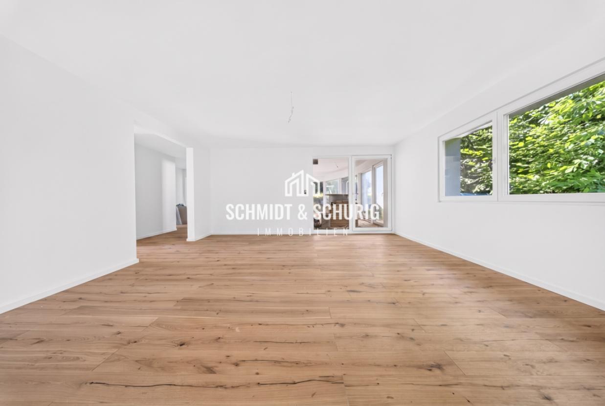 Wohnzimmer / Erdgeschoss