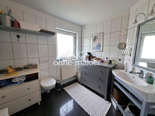 Badezimmer 1.OG