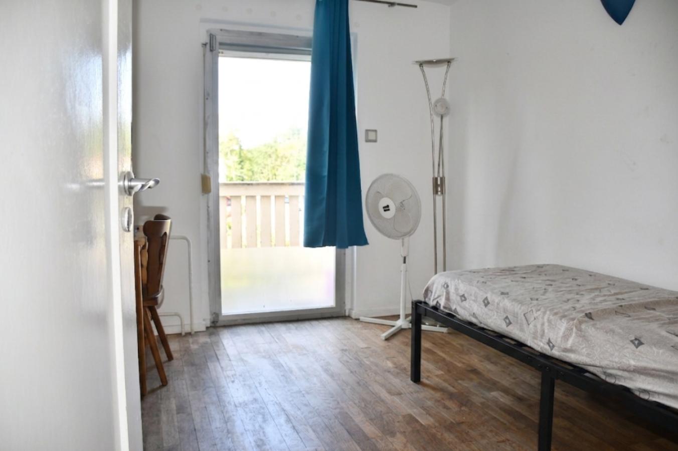 Arbeiten/Gast mit Balkon