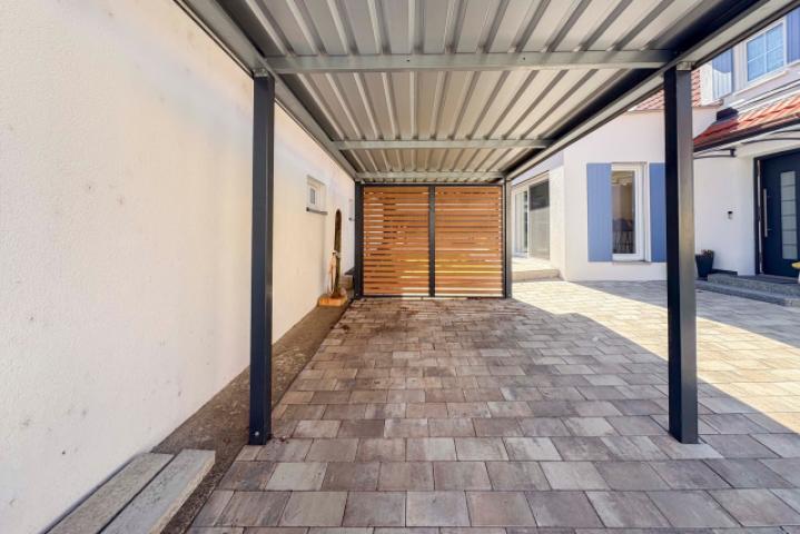 Carport