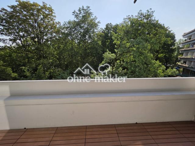 Balkon Blick ins Grüne
