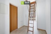 Treppe zum Dachraum
