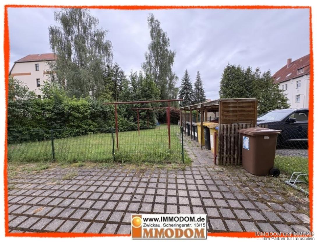 Garten mit Wäscheplatz