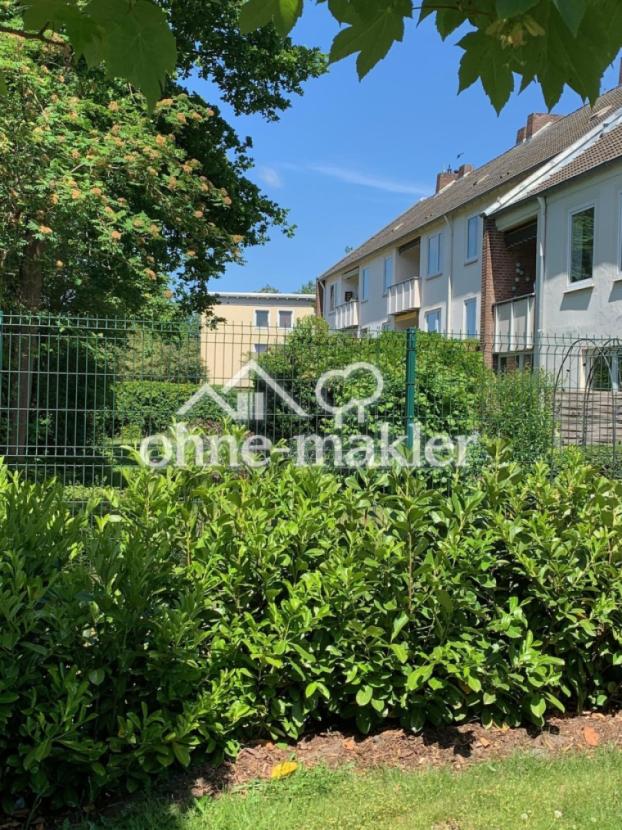 Rückansicht mit Gartenbereich