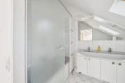Anbau - DG - Badezimmer