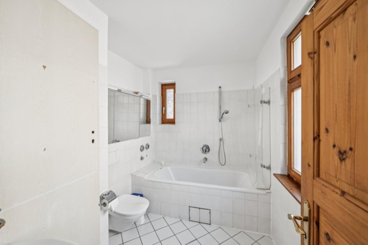 Haupthaus - EG - Badezimmer