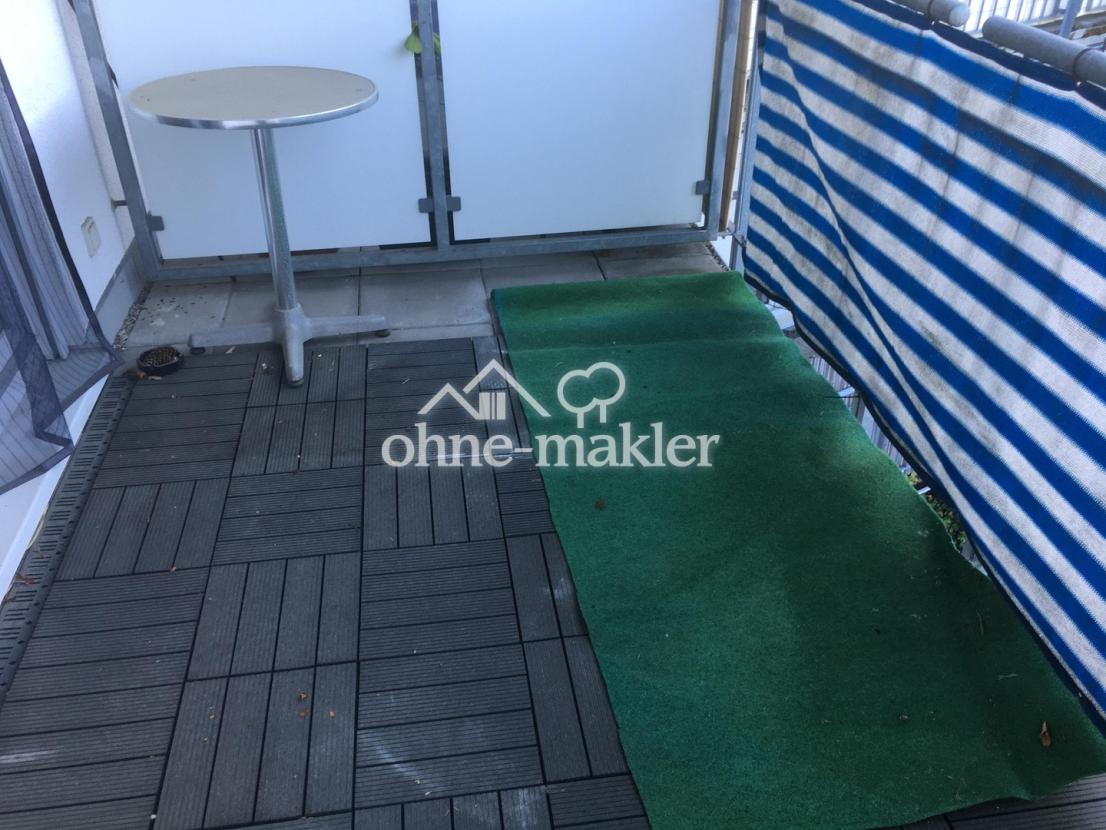überdachter Balkon, Wohnzimmer