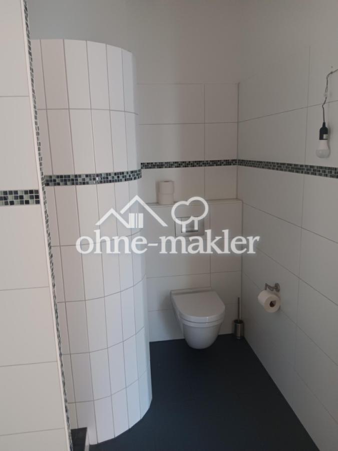 ...mit Toilette