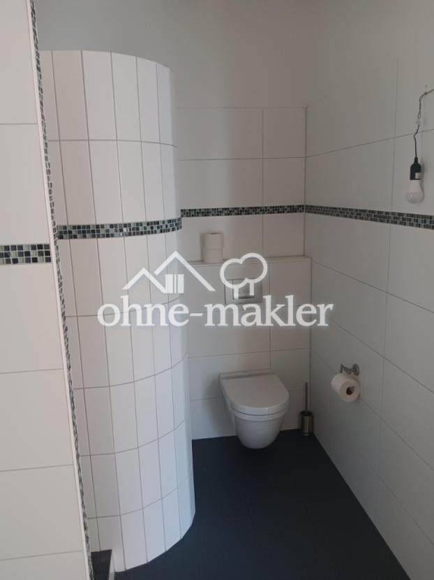 ...mit Toilette