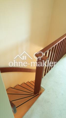 Treppe von OG in EG