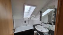 Tageslichtbad OG mit Wanne 