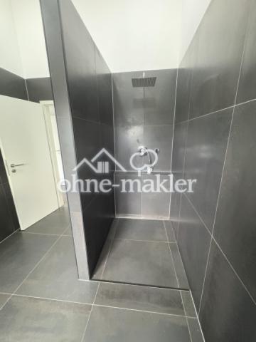 Badezimmer 1 Dusche