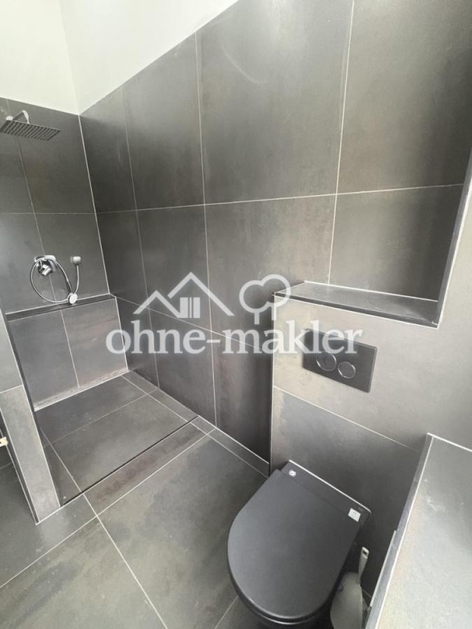 Badezimmer 1 Dusche