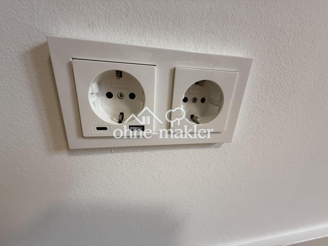 Auch USB-C & A verbaut 