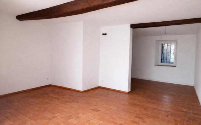 EG