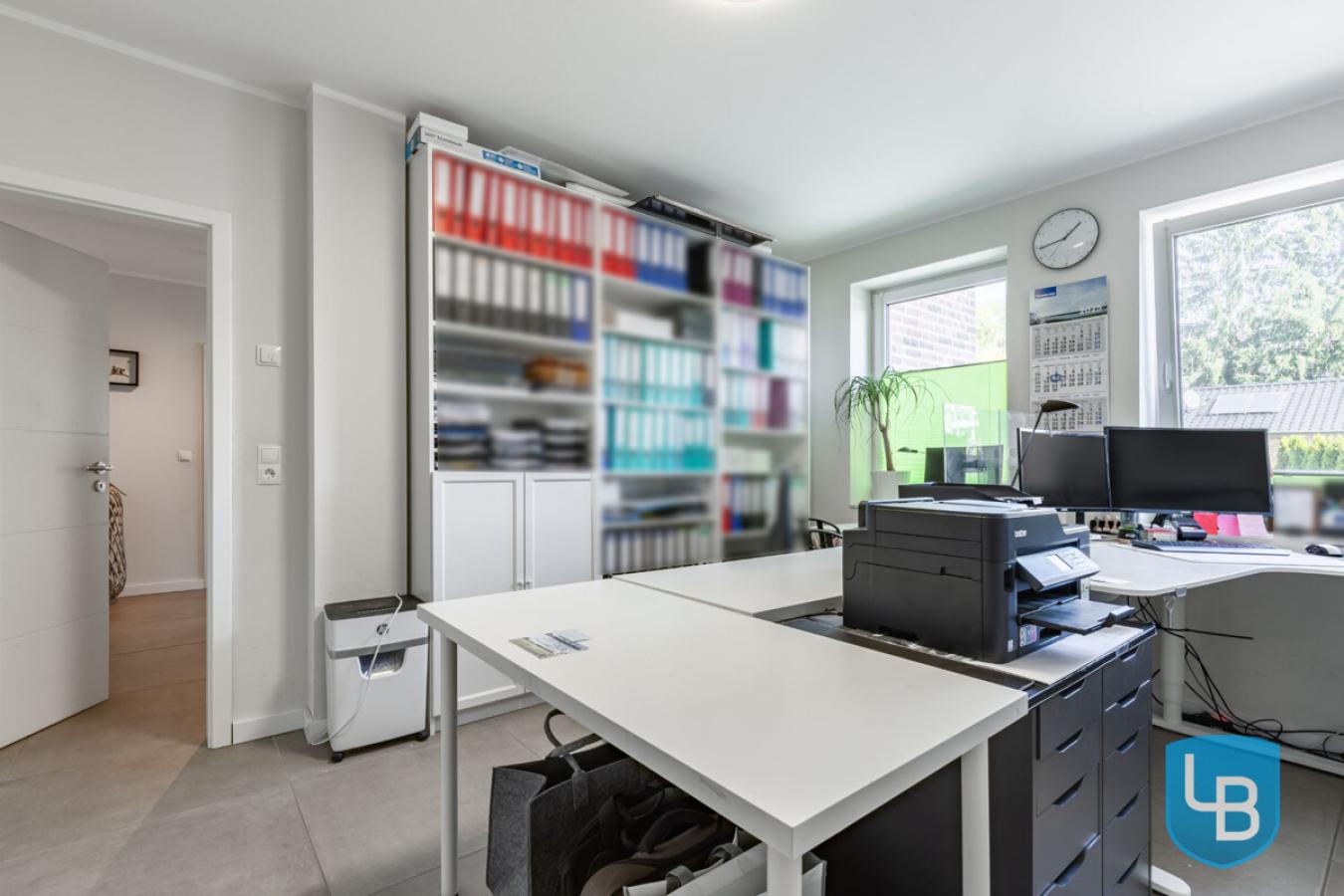 Individuell nutzbares Zimmer im EG