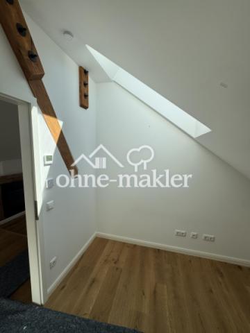 Zimmer 5, Foto 1, DG