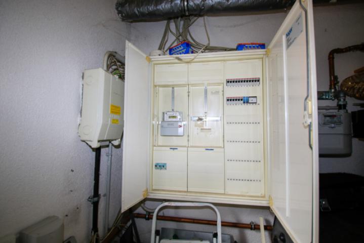 Elektro HV EG
