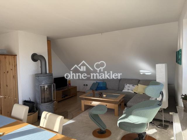 Wohnzimmer mit Kamin