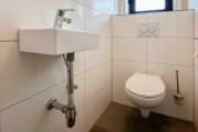 Gäste WC OG