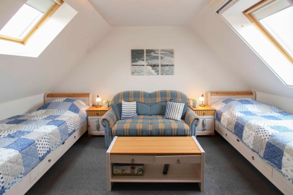 Schlafzimmer OG