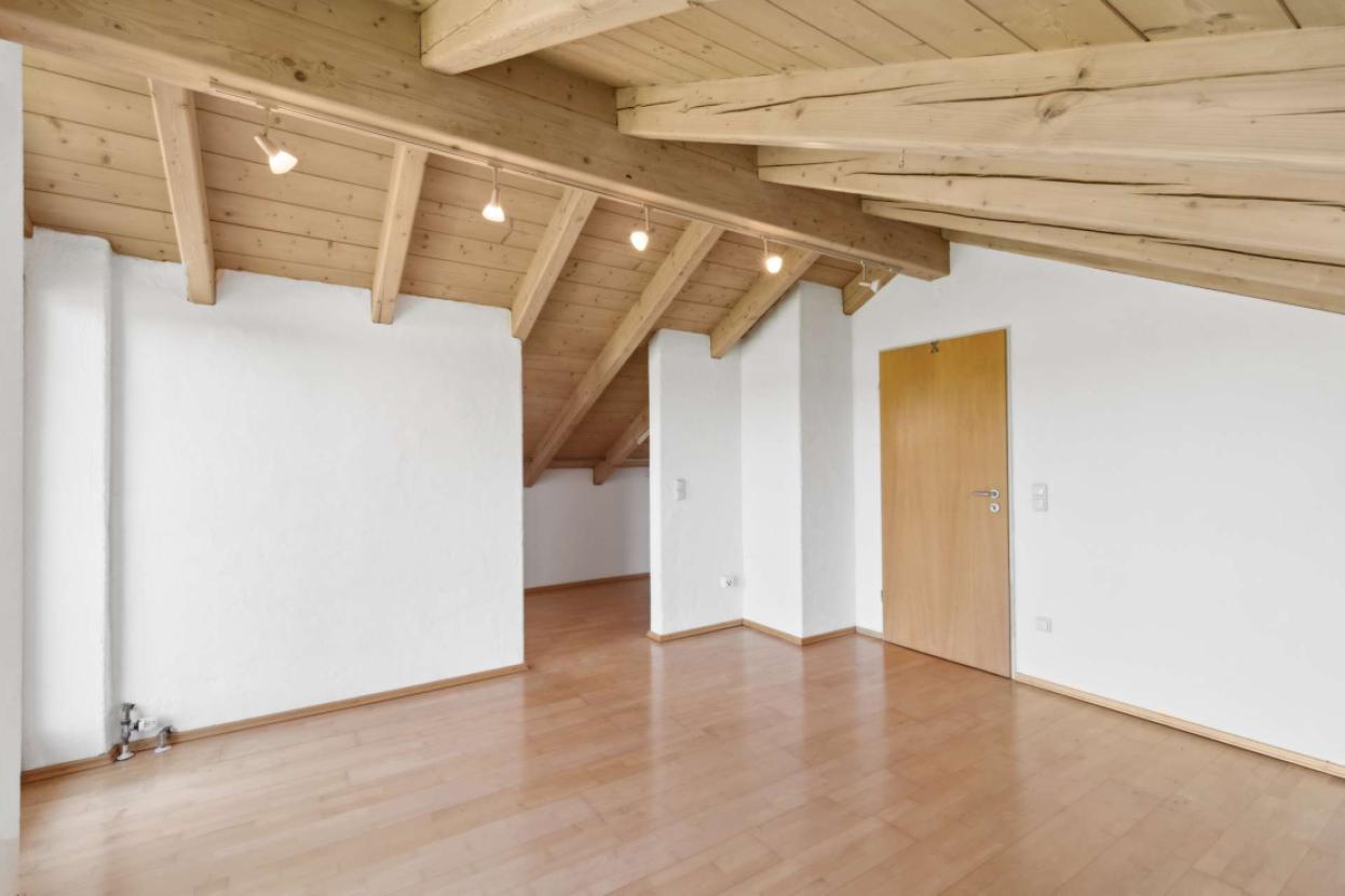 Schlafzimmer OG - begehbarer Kleiderschrank