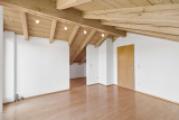 Schlafzimmer OG - begehbarer Kleiderschrank
