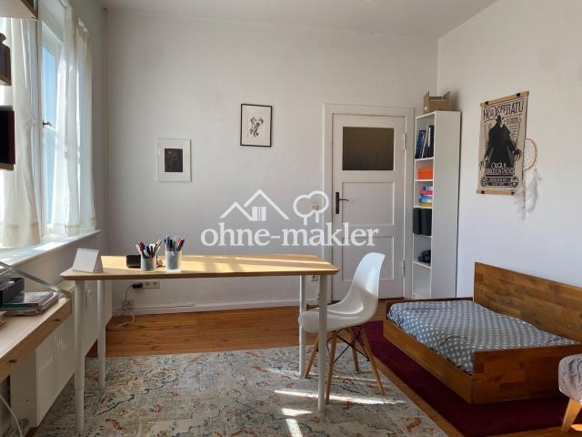 Wohnzimmer, Tür zum Flur