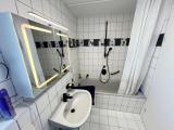 mit Badewanne