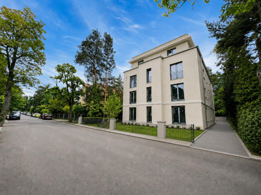 Straßenansicht