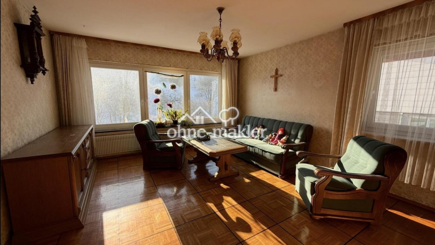 1. OG (Wohnzimmer)