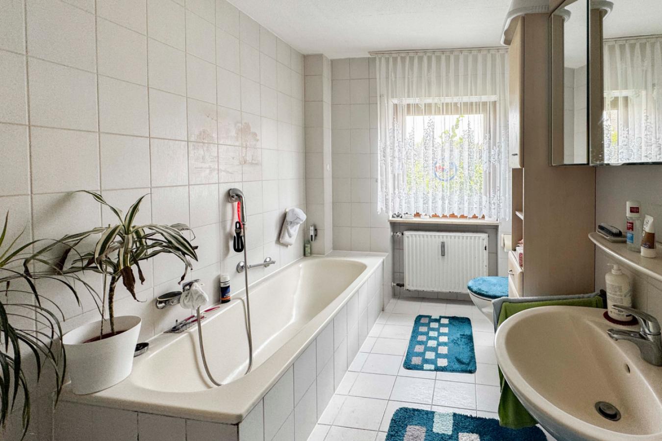 Badezimmer EG